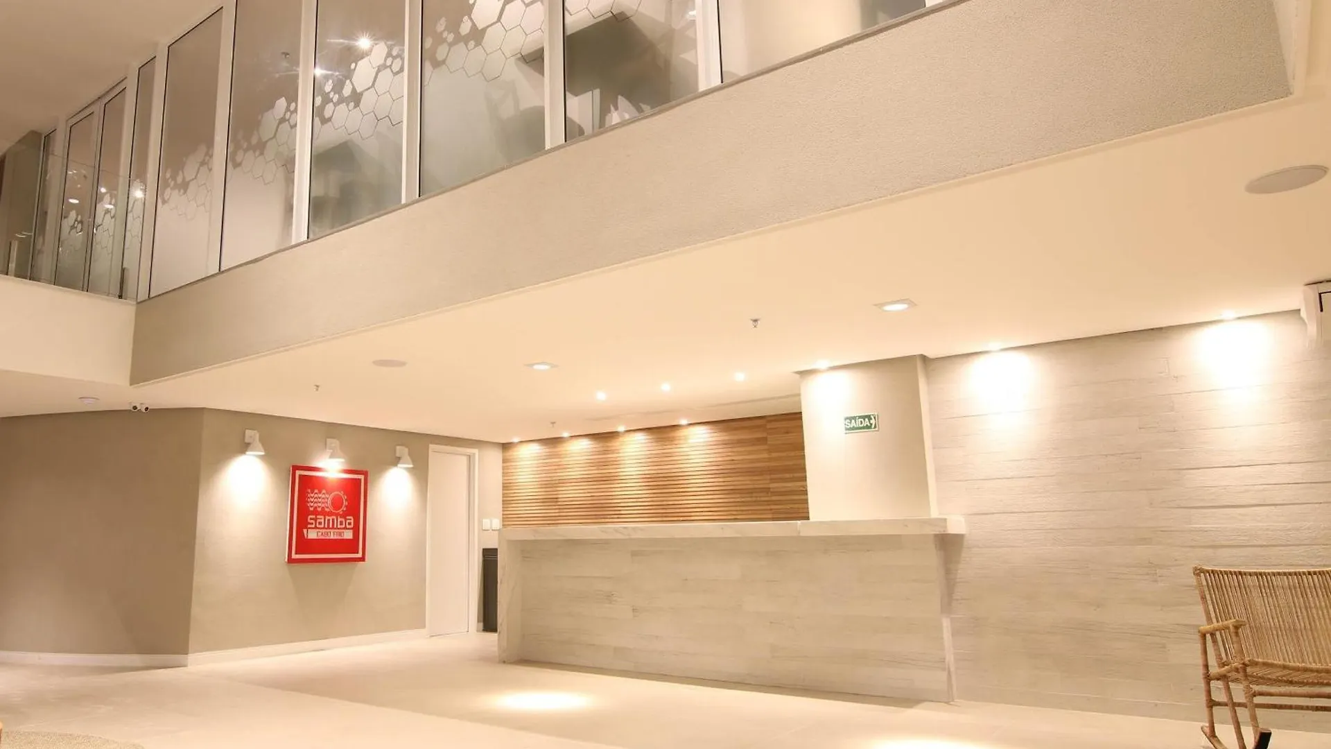 Hihome - Royale Hotel Samba Cabo Frio